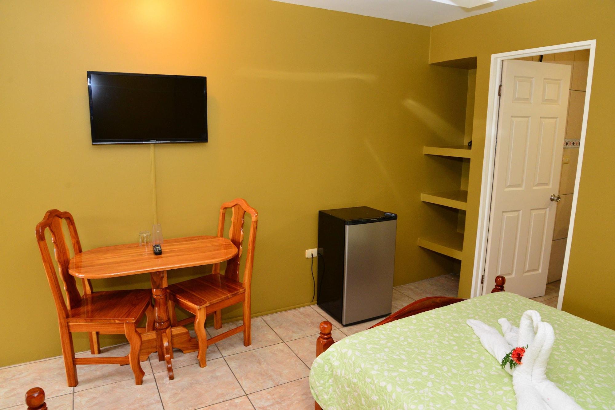 Hotel Le Priss มานูเอล อันโตนิโอ ภายนอก รูปภาพ