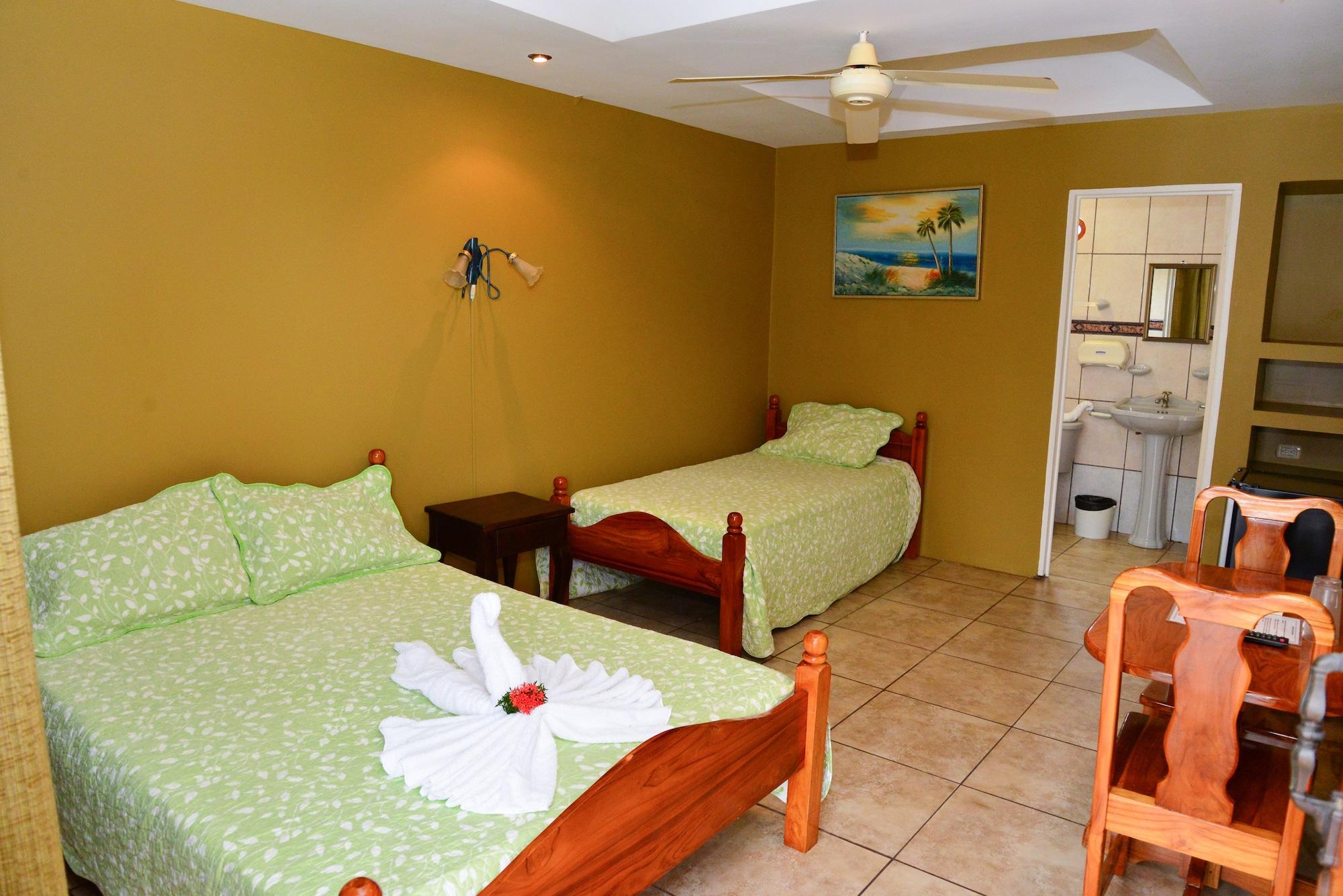 Hotel Le Priss มานูเอล อันโตนิโอ ภายนอก รูปภาพ