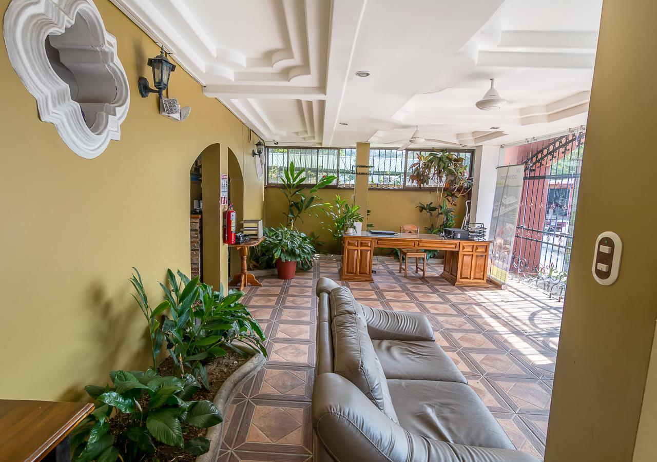Hotel Le Priss มานูเอล อันโตนิโอ ภายนอก รูปภาพ